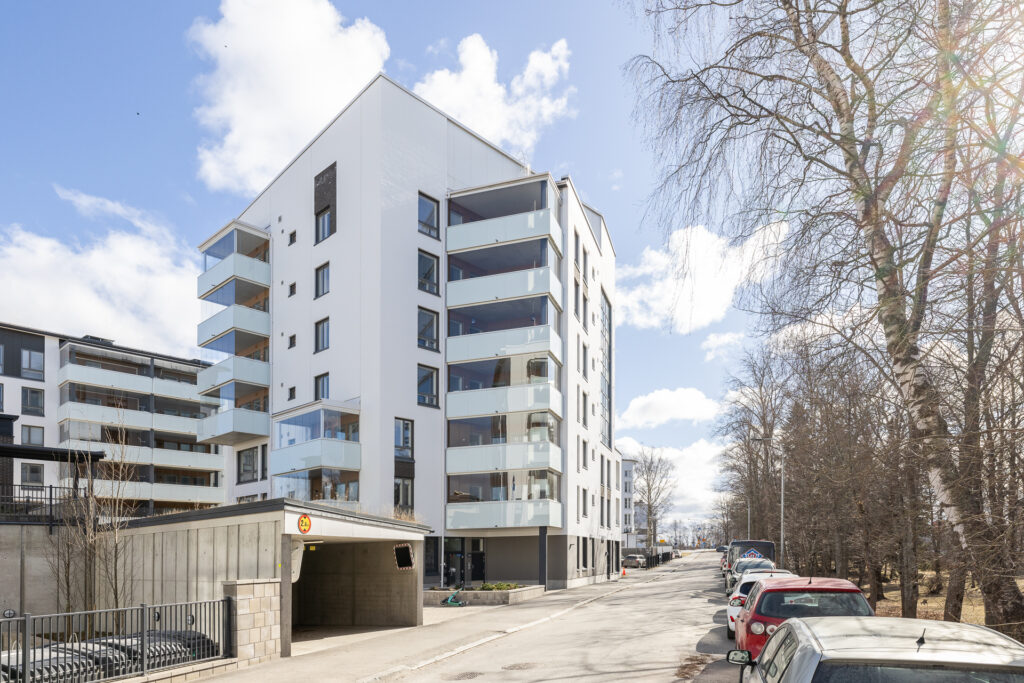 4159bae6-2438-4db5-bd72-2a707b9b9786-14